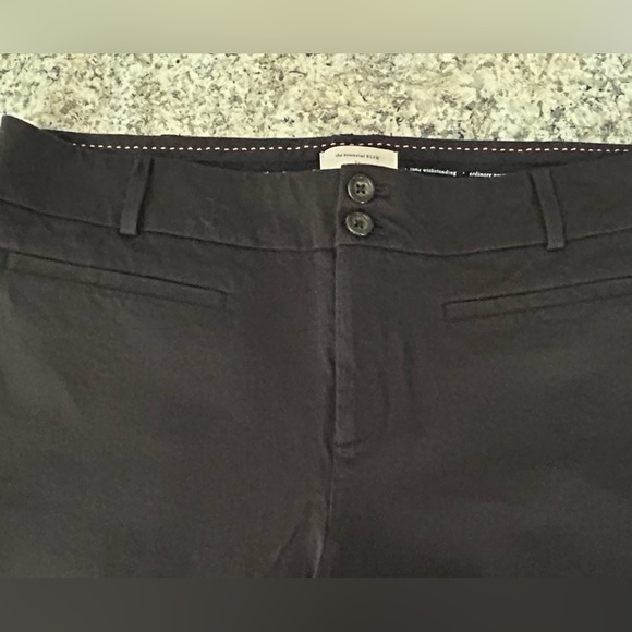 Anthropologie The Essential Slim Black Cropped Pants Trousers Slacks in
Size 14 - Picture 7 of 15